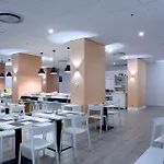 فندق Wyndham Midas 4*
