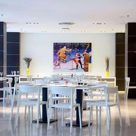 Hotell Wyndham Midas