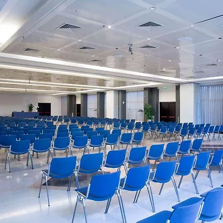 Wyndham Midas מלון