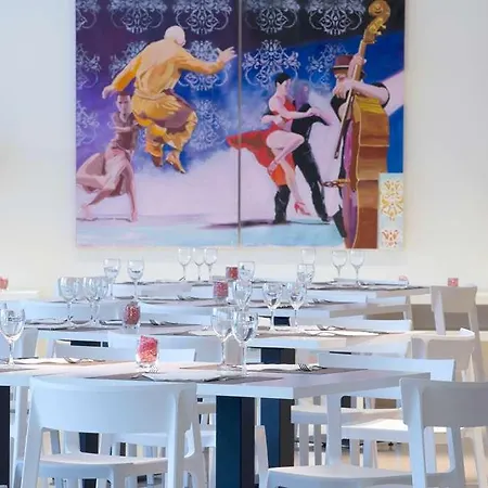 מלון Wyndham Midas 4*