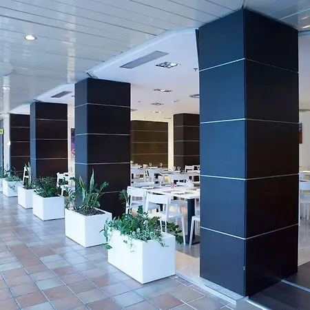 Wyndham Midas מלון 4*